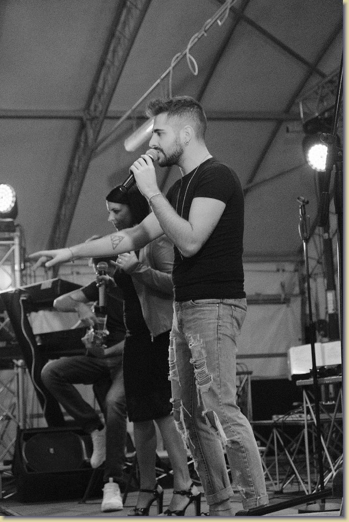 Foto successiva
